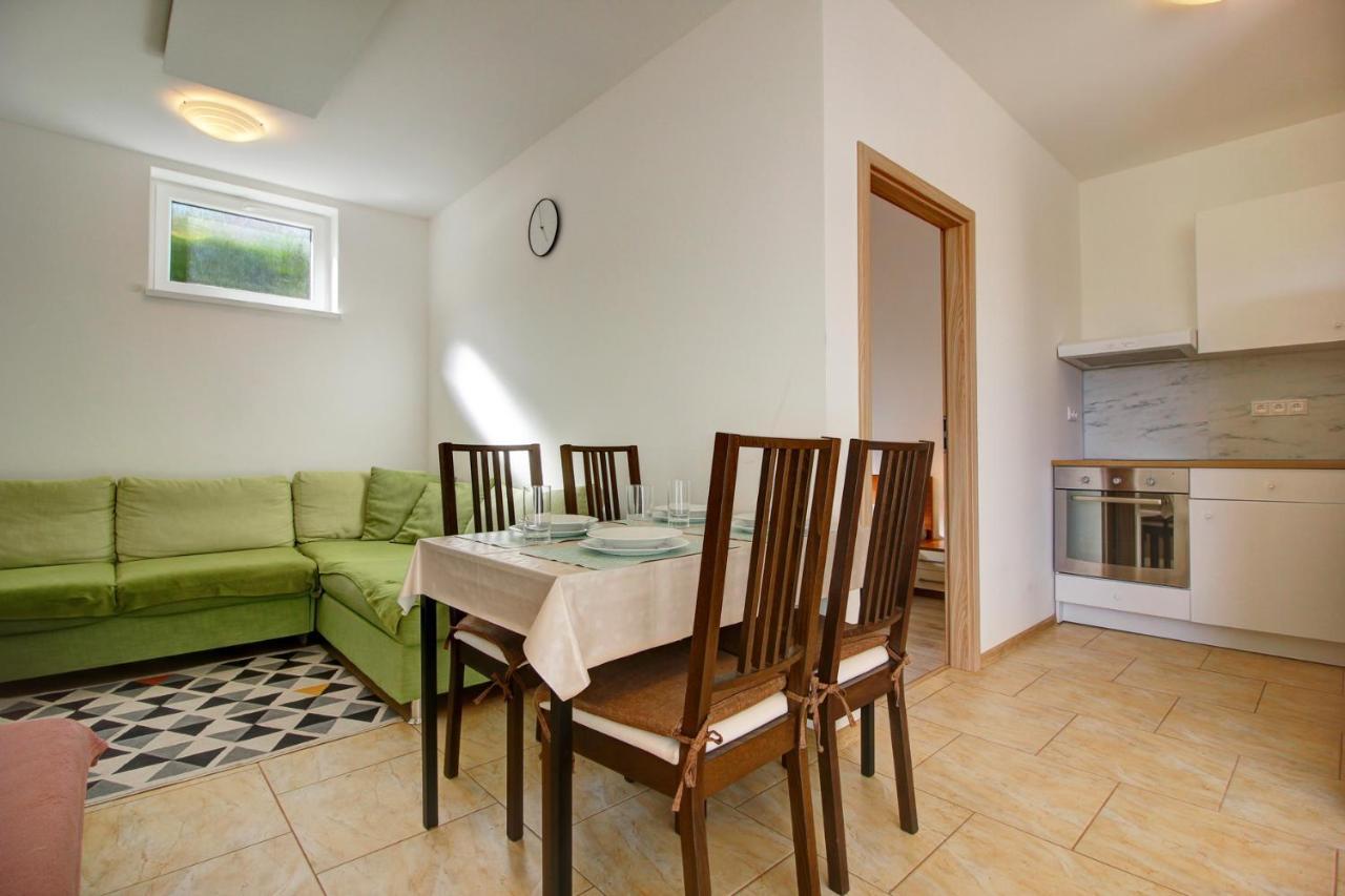 Apartments Novy Zivot ภายนอก รูปภาพ