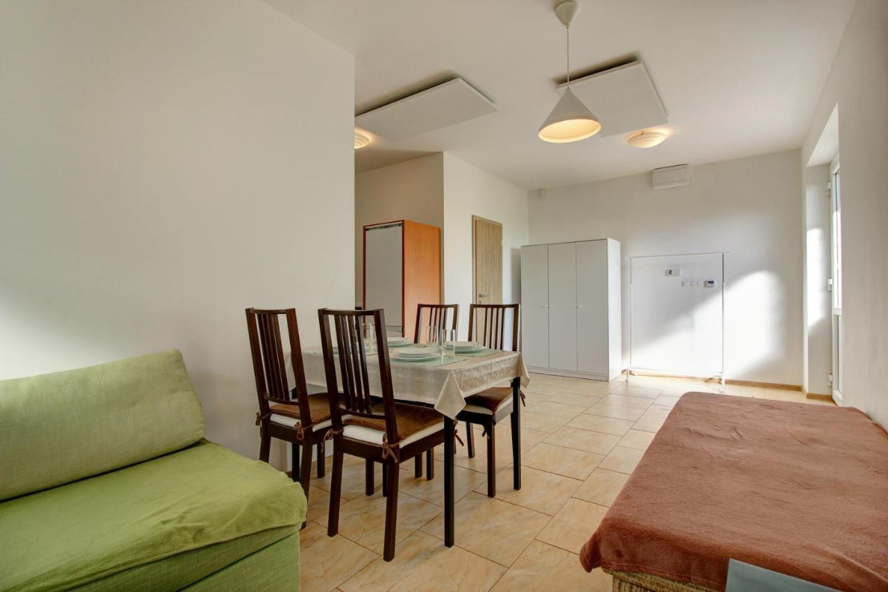 Apartments Novy Zivot ภายนอก รูปภาพ