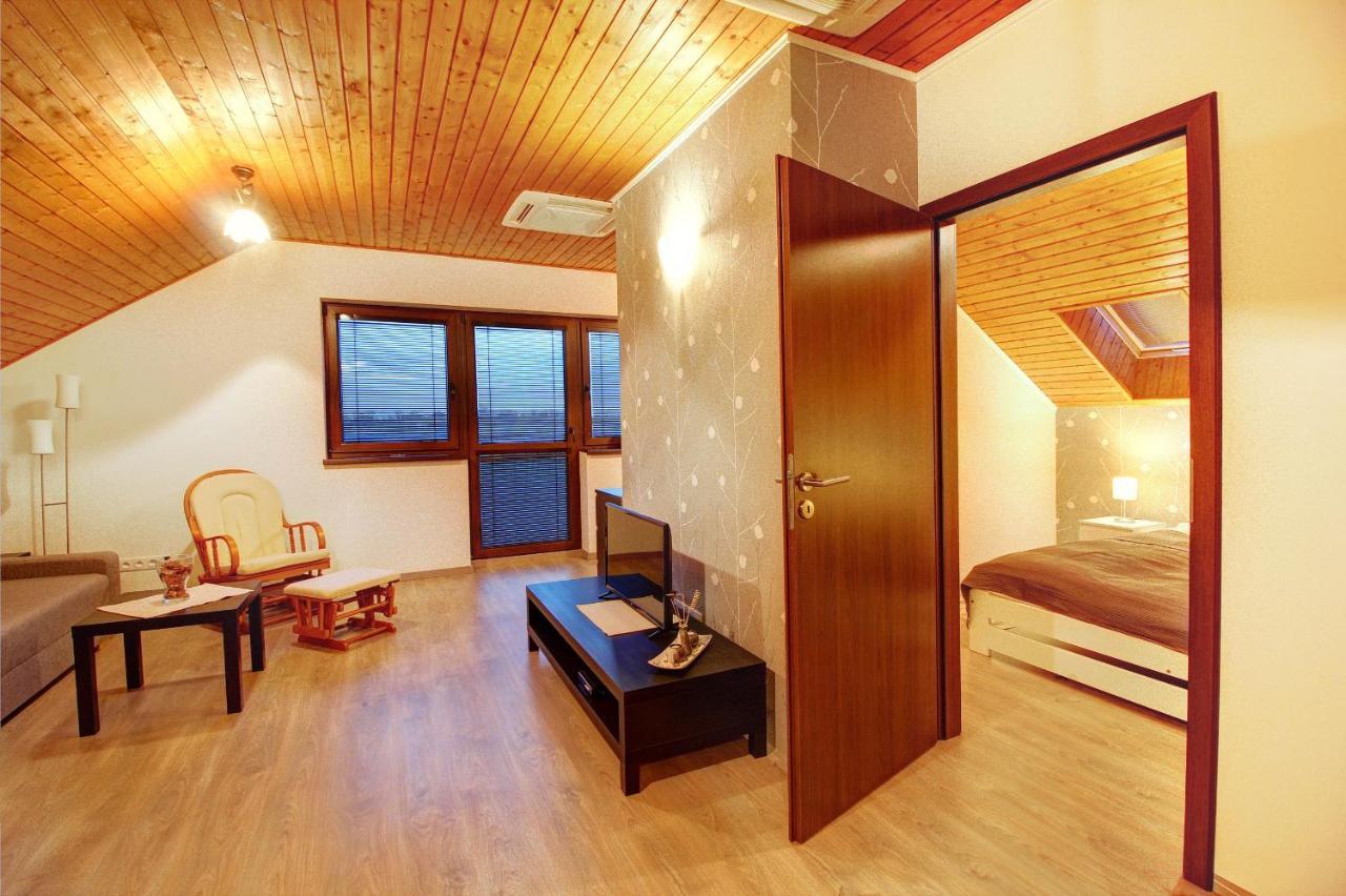 Apartments Novy Zivot ภายนอก รูปภาพ